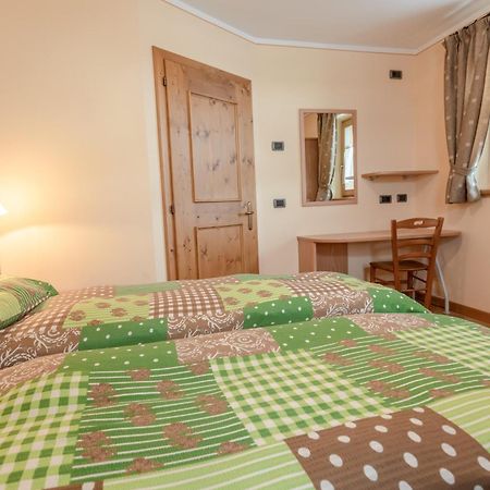 Baita Nicolo Livigno Rom bilde