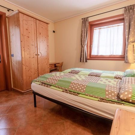 Baita Nicolo Livigno Rom bilde